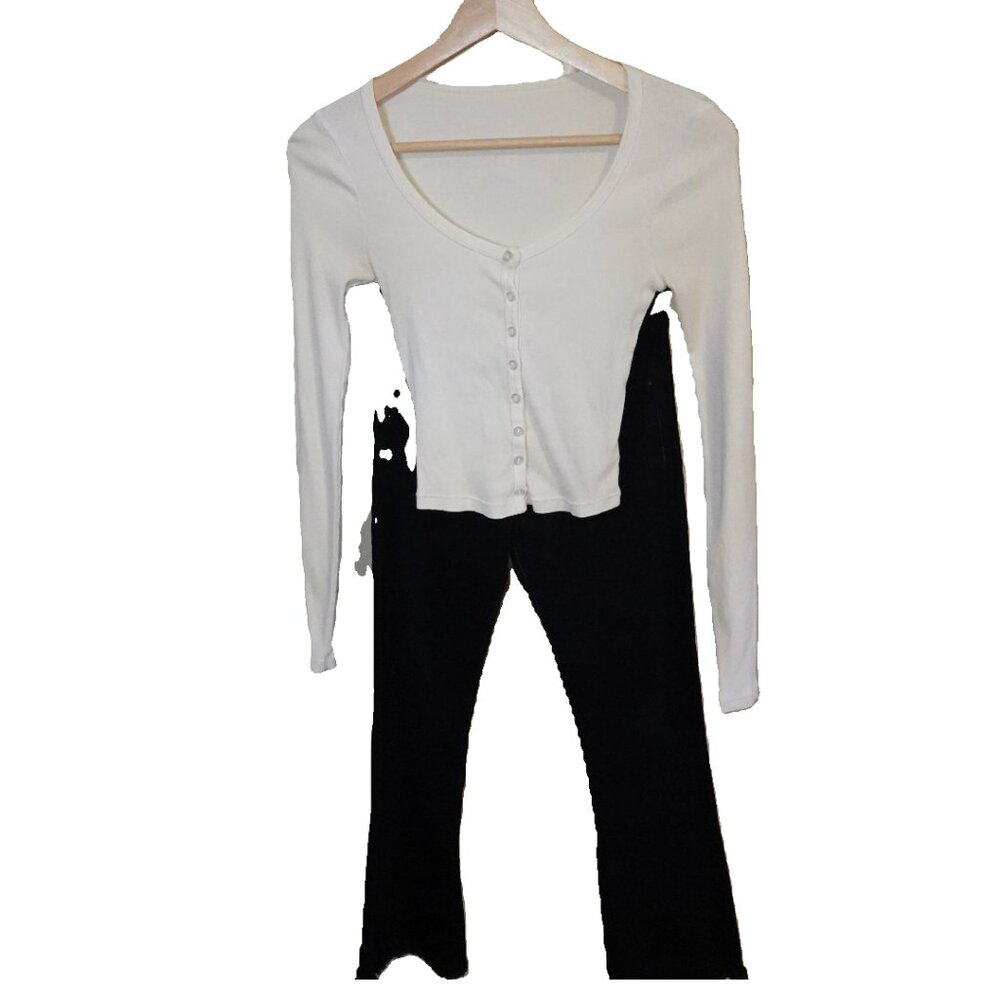American Apparel Baby Rib White Long Sleeve Buttons in XS